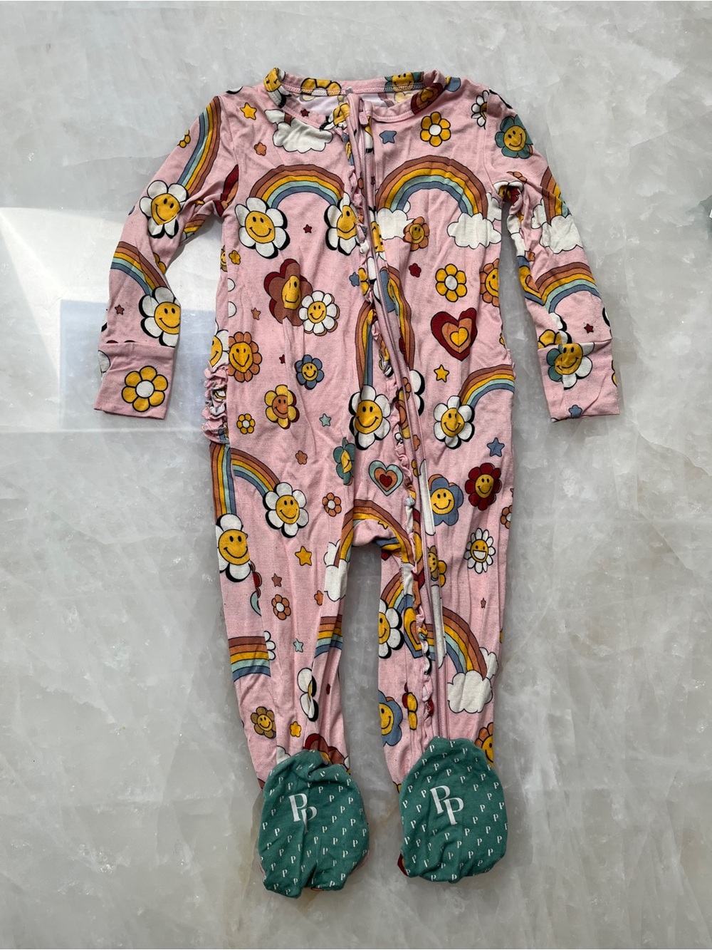 Posh Peanut Pink Rainbow & Smiley Flower Footie